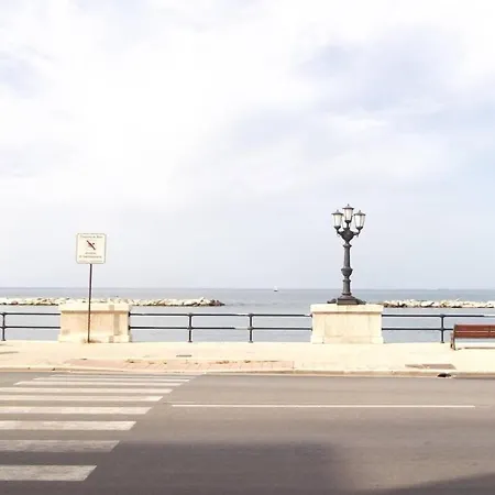 Music House - Centro Апартаменты *